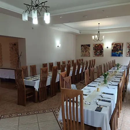 Contesa 3*